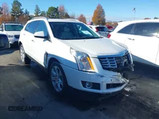 ✅ 2016 Cadillac SRX Premium Collection • VIN: 3GYFNDE3XGS527031 • Lot: 43653571. Wystawiony na IAAI z przebiegiem 42 613 mil. Bezpłatny archiwum sprzedaży aukcyjnych z USA i szczegółowy raport historii pojazdu na DreamBid. Zdjęcie 1.