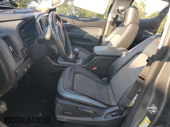 ✅ 2018 Chevrolet Colorado 4WD Z71 • VIN: 1GCPTDE16J1303407 • Лот: 82025745. Опубликован ранее на Copart с пробегом Не указан. Бесплатный доступ к архиву аукционных продаж из США и подробный отчёт об истории автомобиля на DreamBid. Изображение 7.