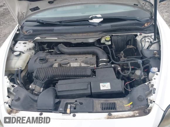 ✅ 2008 Volvo C70 • VIN: YV1MC672X8J045899 • Lot: 43389622. Wystawiony na IAAI z przebiegiem 158 967 mil. Bezpłatny archiwum sprzedaży aukcyjnych z USA i szczegółowy raport historii pojazdu na DreamBid. Zdjęcie 10.