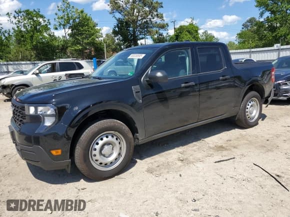 ✅ 2025 Ford Maverick XL • VIN: 3FTTW8B3XSRA32782 • Lot: 55538595. Wystawiony na Copart z przebiegiem 4 405 mil. Bezpłatny archiwum sprzedaży aukcyjnych z USA i szczegółowy raport historii pojazdu na DreamBid. Zdjęcie 1.