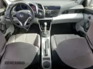 ✅ 2011 Honda CR-Z • VIN: JHMZF1D46BS006822 • Lot: 76796874. Wystawiony na Copart z przebiegiem 155 814 mil. Bezpłatny archiwum sprzedaży aukcyjnych z USA i szczegółowy raport historii pojazdu na DreamBid. Zdjęcie 8.