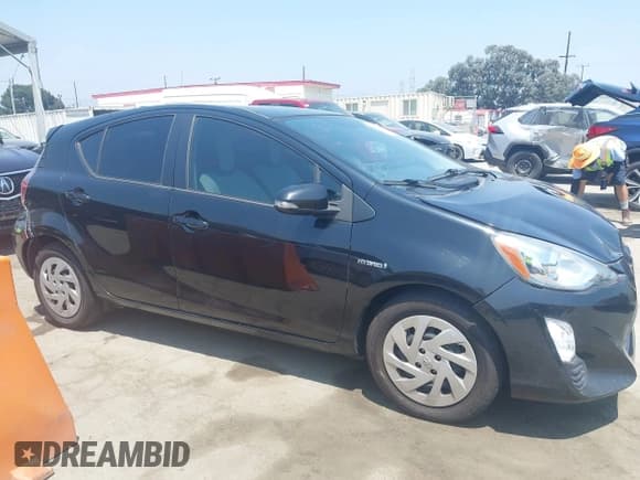✅ 2016 Toyota Prius One • VIN: JTDKDTB39G1130725 • Lot: 42738828. Listed on IAAI with 78,707 mi. Free auction sales archive from the USA and detailed vehicle history report at DreamBid. Image 13.