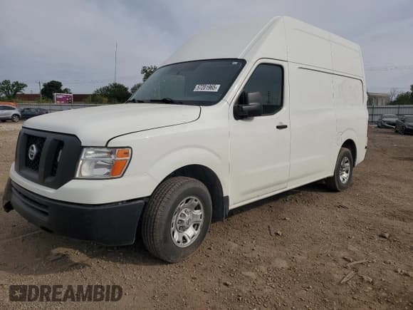 ✅ 2020 Nissan NV Cargo S • VIN: 1N6BF0LYXLN808661 • Лот: 57201965. Опубликован ранее на Copart с пробегом 145 562 миль. Бесплатный доступ к архиву аукционных продаж из США и подробный отчёт об истории автомобиля на DreamBid. Изображение 1.