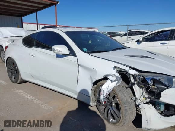 2013 Hyundai Genesis Coupe R-Spec с VIN KMHHU6KJ2DU101504, выставлен на аукционе IAAI как лот 41469836 с пробегом 98 779 миль миль и . История ставок и продаж доступна на DreamBid. Изображение 6.