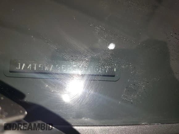 ✅ 2024 Mitsubishi Outlander SEL • VIN: JA4T5WA96RZ060687 • Lot: 80357885. Wystawiony na Copart z przebiegiem 7 187 mil. Bezpłatny archiwum sprzedaży aukcyjnych z USA i szczegółowy raport historii pojazdu na DreamBid. Zdjęcie 13.