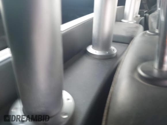 ✅ 2003 Audi TT • VIN: TRUUT28N031018992 • Lot: 42869579. Listed on IAAI with 139,773 mi. Free auction sales archive from the USA and detailed vehicle history report at DreamBid. Image 8.