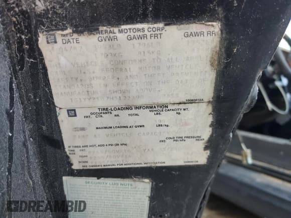 ✅ 1987 Chevrolet Corvette • VIN: 1G1YY2187H5122390 • Lot: 62519425. Wystawiony na Copart z przebiegiem Nie podano. Bezpłatny archiwum sprzedaży aukcyjnych z USA i szczegółowy raport historii pojazdu na DreamBid. Zdjęcie 13.