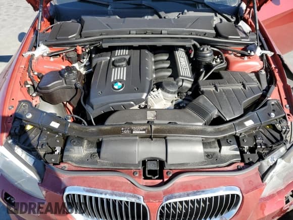 ✅ 2012 BMW 3 Series 328i • VIN: WBAKE3C50CE770996 • Lot: 93193625. Wystawiony na Copart z przebiegiem 51 899 mil. Bezpłatny archiwum sprzedaży aukcyjnych z USA i szczegółowy raport historii pojazdu na DreamBid. Zdjęcie 11.