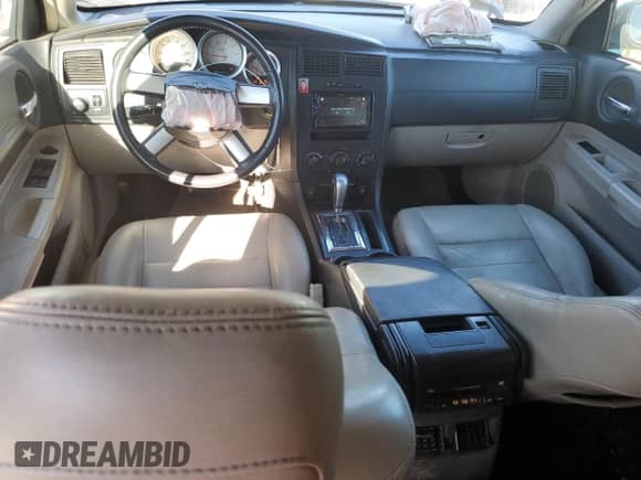 2007 Dodge Magnum с VIN 2D4FV47V77H615125, выставлен на аукционе Copart как лот 89007445 с пробегом 135 641 миль миль и Списание • Salvage title. История ставок и продаж доступна на DreamBid. Изображение 8.