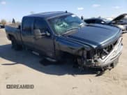 ✅ 2009 Chevrolet Silverado 2500HD Work Truck • VIN: 1GCHK43689F102578 • Lot: 47595155. Wystawiony na Copart z przebiegiem Nie podano. Bezpłatny archiwum sprzedaży aukcyjnych z USA i szczegółowy raport historii pojazdu na DreamBid. Zdjęcie 4.