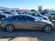 ✅ 2015 Tesla Model S 85D • VIN: 5YJSA1H29FF085139 • Лот: 43828349. Опубликован ранее на IAAI с пробегом 143 212 миль. Бесплатный доступ к архиву аукционных продаж из США и подробный отчёт об истории автомобиля на DreamBid. Изображение 13.