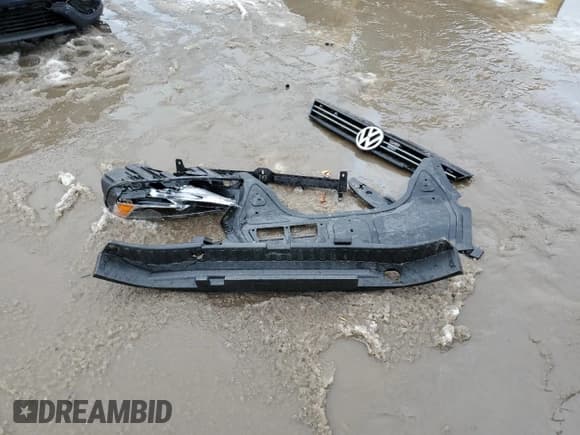 ✅ 2013 Volkswagen Jetta SE • VIN: 3VWDP7AJ4DM364564 • Lot: 44992455. Listed on Copart with 81,203 mi. Free auction sales archive from the USA and detailed vehicle history report at DreamBid. Image 12.