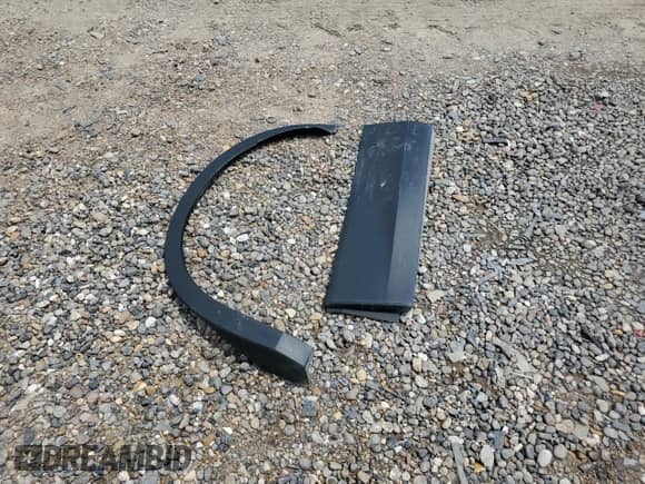 ✅ 2023 Chevrolet Blazer LT • VIN: 3GNKBCR42PS172387 • Lot: 70931114. Listed on Copart with 29,356 mi miles. Access the free auction sales archive from the USA and view a detailed vehicle history report at DreamBid. Image 13.