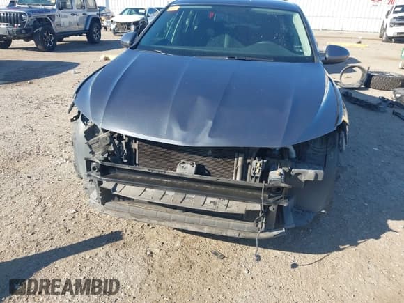 ✅ 2019 Volkswagen Jetta S • VIN: 3VWCB7BU9KM213221 • Lot: 43545956. Listed on IAAI with 136,738 mi. Free auction sales archive from the USA and detailed vehicle history report at DreamBid. Image 13.