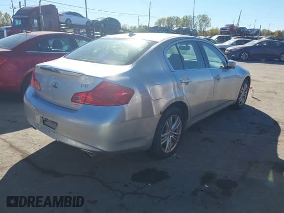 ✅ 2010 Infiniti G37 x • VIN: JN1CV6AR5AM450142 • Лот: 43479660. Опубликован ранее на IAAI с пробегом 197 786 миль. Бесплатный доступ к архиву аукционных продаж из США и подробный отчёт об истории автомобиля на DreamBid. Изображение 4.