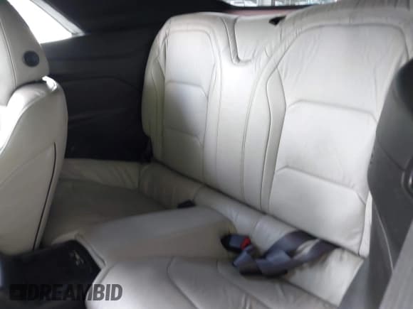 ✅ 2016 Chevrolet Camaro 2LT • VIN: 1G1FD3DX1G0173519 • Lot: 42345115. Wystawiony na IAAI z przebiegiem 78 205 mil. Bezpłatny archiwum sprzedaży aukcyjnych z USA i szczegółowy raport historii pojazdu na DreamBid. Zdjęcie 8.