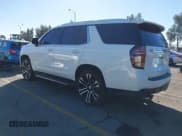 ✅ 2021 Chevrolet Tahoe LT • VIN: 1GNSCNKD1MR487540 • Lot: 43560226. Wystawiony na IAAI z przebiegiem 63 643 mil. Bezpłatny archiwum sprzedaży aukcyjnych z USA i szczegółowy raport historii pojazdu na DreamBid. Zdjęcie 3.