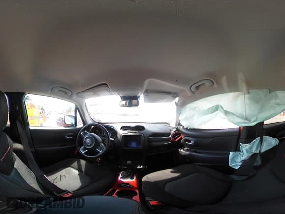 ✅ 2021 Jeep Renegade Trailhawk • VIN: ZACNJDC1XMPN31492 • Lot: 42720380. Listed on IAAI with 35,821 mi. Free auction sales archive from the USA and detailed vehicle history report at DreamBid. Image 19.