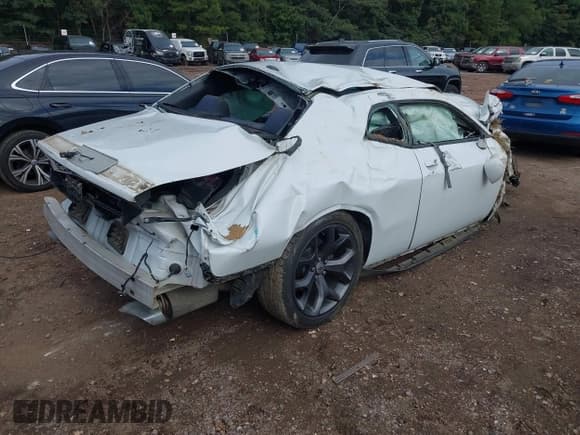 ✅ 2019 Dodge Challenger R/T • VIN: 2C3CDZBT4KH606434 • Lot: 42982413. Wystawiony na IAAI z przebiegiem 84 591 mil. Bezpłatny archiwum sprzedaży aukcyjnych z USA i szczegółowy raport historii pojazdu na DreamBid. Zdjęcie 4.