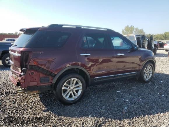 ✅ 2011 Ford Explorer XLT • VIN: 1FMHK7D89BGA79504 • Lot: 71640175. Wystawiony na Copart z przebiegiem 282 097 mil. Bezpłatny archiwum sprzedaży aukcyjnych z USA i szczegółowy raport historii pojazdu na DreamBid. Zdjęcie 3.