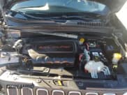 ✅ 2017 Jeep Renegade Latitude • VIN: ZACCJABB4HPG51166 • Лот: 90932705. Опубликован ранее на Copart с пробегом 105 431 миль. Бесплатный доступ к архиву аукционных продаж из США и подробный отчёт об истории автомобиля на DreamBid. Изображение 12.