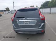 ✅ 2016 Volvo XC60 T5 Drive-E Premier • VIN: YV440MDK3G2794251 • Lot: 43503583. Wystawiony na IAAI z przebiegiem 121 878 mil. Bezpłatny archiwum sprzedaży aukcyjnych z USA i szczegółowy raport historii pojazdu na DreamBid. Zdjęcie 17.