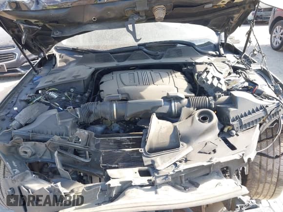 ✅ 2012 Jaguar XJ XJL • VIN: SAJWA2GB5CLV38577 • Lot: 43401599. Listed on IAAI with 115,993 mi. Free auction sales archive from the USA and detailed vehicle history report at DreamBid. Image 10.