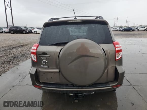✅ 2012 Toyota RAV4 • VIN: 2T3BF4DV9CW186447 • Лот: 84730575. Опубликован ранее на Copart с пробегом 134 958 миль. Бесплатный доступ к архиву аукционных продаж из США и подробный отчёт об истории автомобиля на DreamBid. Изображение 6.