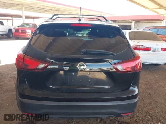 ✅ 2019 Nissan Rogue S • VIN: JN1BJ1CP6KW527452 • Lot: 42536280. Listed on IAAI with 104,115 mi. Free auction sales archive from the USA and detailed vehicle history report at DreamBid. Image 16.