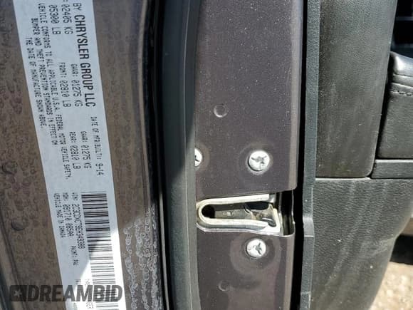 ✅ 2014 Dodge Charger RT Plus • VIN: 2C3CDXCT9EH349388 • Lot: 86476555. Wystawiony na Copart z przebiegiem 118 294 mil. Bezpłatny archiwum sprzedaży aukcyjnych z USA i szczegółowy raport historii pojazdu na DreamBid. Zdjęcie 12.