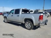✅ 2009 GMC Sierra 1500 SLT • VIN: 3GTEC33059G207602 • Лот: 46096045. Опубликован ранее на Copart с пробегом 147 229 миль. Бесплатный доступ к архиву аукционных продаж из США и подробный отчёт об истории автомобиля на DreamBid. Изображение 2.