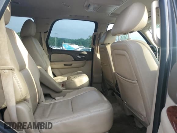 ✅ 2012 Chevrolet Tahoe LTZ • VIN: 1GNSCCE0XCR110507 • Lot: 54269535. Listed on Copart with 193,499 mi. Free auction sales archive from the USA and detailed vehicle history report at DreamBid. Image 11.
