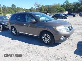 ✅ 2016 Nissan Pathfinder Platinum • VIN: 5N1AR2MN8GC622930 • Lot: 43518554. Listed on IAAI with 123,412 mi. Free auction sales archive from the USA and detailed vehicle history report at DreamBid. Image 1.