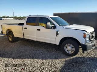 ✅ 2021 Ford F-250 XL • VIN: 1FT7W2A61MED50371 • Lot: 90984315. Wystawiony na Copart z przebiegiem Nie podano. Bezpłatny archiwum sprzedaży aukcyjnych z USA i szczegółowy raport historii pojazdu na DreamBid. Zdjęcie 4.