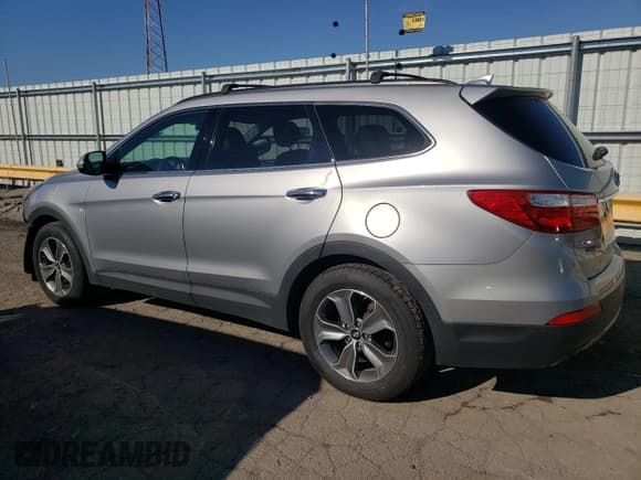 ✅ 2015 Hyundai Santa Fe GLS • VIN: KM8SMDHFXFU099663 • Лот: 52713994. Опубликован ранее на Copart с пробегом 146 349 миль. Бесплатный доступ к архиву аукционных продаж из США и подробный отчёт об истории автомобиля на DreamBid. Изображение 2.
