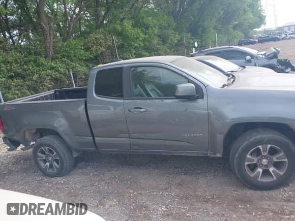2018 Chevrolet Colorado 4WD Z71 с VIN 1GCHTDEN7J1273308, выставлен на аукционе IAAI как лот 42234416 с пробегом 267 264 миль миль и . История ставок и продаж доступна на DreamBid. Изображение 13.