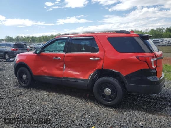 ✅ 2017 Ford Police Interceptor Utility • VIN: 1FM5K8AR9HGC87056 • Лот: 57133625. Опубликован ранее на Copart с пробегом 119 276 миль. Бесплатный доступ к архиву аукционных продаж из США и подробный отчёт об истории автомобиля на DreamBid. Изображение 2.