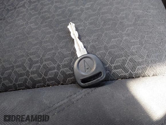 ✅ 2009 Pontiac G6 1SA • VIN: 1G2ZG57B494219321 • Lot: 43597973. Wystawiony na IAAI z przebiegiem Nie podano. Bezpłatny archiwum sprzedaży aukcyjnych z USA i szczegółowy raport historii pojazdu na DreamBid. Zdjęcie 11.