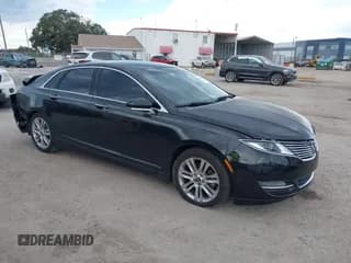 ✅ 2014 Lincoln MKZ Hybrid • VIN: 3LN6L2LU5ER817432 • Lot: 43555763. Wystawiony na IAAI z przebiegiem 173 645 mil. Bezpłatny archiwum sprzedaży aukcyjnych z USA i szczegółowy raport historii pojazdu na DreamBid. Zdjęcie 1.