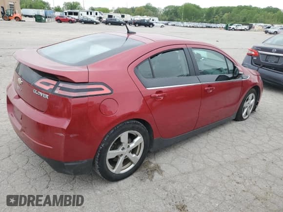 ✅ 2013 Chevrolet Volt • VIN: 1G1RB6E4XDU139625 • Lot: 51439184. Wystawiony na Copart z przebiegiem 119 721 mil. Bezpłatny archiwum sprzedaży aukcyjnych z USA i szczegółowy raport historii pojazdu na DreamBid. Zdjęcie 3.