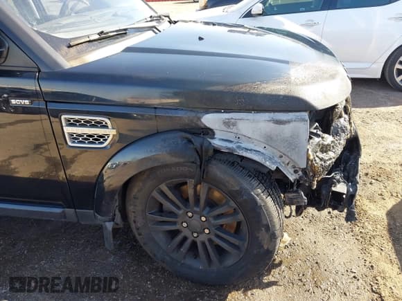 ✅ 2014 Land Rover LR4 Lux • VIN: SALAK2V63EA707871 • Lot: 41924496. Listed on IAAI with 107,347 mi. Free auction sales archive from the USA and detailed vehicle history report at DreamBid. Image 6.