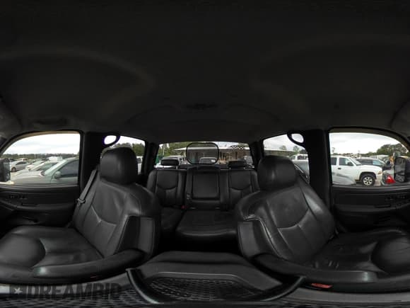 ✅ 2007 Chevrolet Silverado 2500HD LT1 • VIN: 1GCHK23D07F140810 • Lot: 42036025. Wystawiony na IAAI z przebiegiem 230 002 mil. Bezpłatny archiwum sprzedaży aukcyjnych z USA i szczegółowy raport historii pojazdu na DreamBid. Zdjęcie 18.