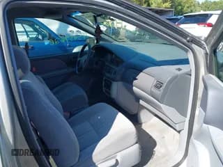 ✅ 2003 Toyota Sienna CE • VIN: 4T3ZF19C23U555119 • Lot: 43259626. Listed on IAAI with 152,877 mi. Free auction sales archive from the USA and detailed vehicle history report at DreamBid. Image 5.