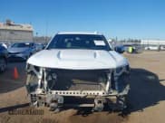 ✅ 2019 Chevrolet Silverado 1500 LTZ • VIN: 1GCUYGED2KZ209236 • Lot: 42676921. Wystawiony na IAAI z przebiegiem 141 286 mil. Bezpłatny archiwum sprzedaży aukcyjnych z USA i szczegółowy raport historii pojazdu na DreamBid. Zdjęcie 13.