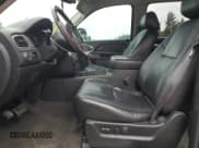 ✅ 2010 GMC Yukon XL Denali • VIN: 1GKUKMEF7AR117284 • Lot: 85760665. Wystawiony na Copart z przebiegiem 150 354 mil. Bezpłatny archiwum sprzedaży aukcyjnych z USA i szczegółowy raport historii pojazdu na DreamBid. Zdjęcie 7.