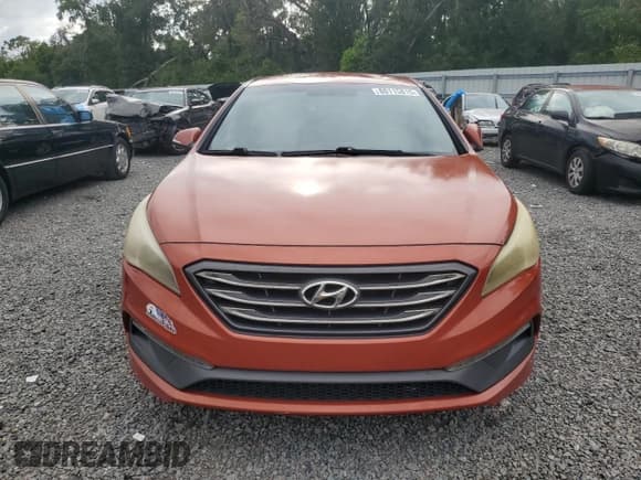 ✅ 2015 Hyundai Sonata Sport • VIN: 5NPE34AB7FH099285 • Lot: 80115815. Wystawiony na Copart z przebiegiem 204 455 mil. Bezpłatny archiwum sprzedaży aukcyjnych z USA i szczegółowy raport historii pojazdu na DreamBid. Zdjęcie 5.