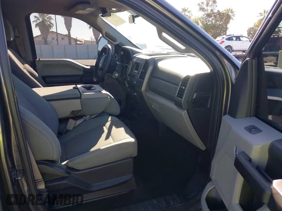 ✅ 2017 Ford F-250 Lariat • VIN: 1FT7W2BT3HED68154 • Лот: 42782791. Опубликован ранее на IAAI с пробегом 69 429 миль. Бесплатный доступ к архиву аукционных продаж из США и подробный отчёт об истории автомобиля на DreamBid. Изображение 5.