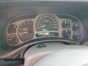 ✅ 2004 GMC Sierra Denali • VIN: 2GTFK69U641212229 • Лот: 92775315. Опубликован ранее на Copart с пробегом 159 583 миль. Бесплатный доступ к архиву аукционных продаж из США и подробный отчёт об истории автомобиля на DreamBid. Изображение 9.