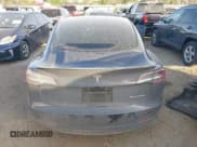 ✅ 2022 Tesla Model 3 Long Range • VIN: 5YJ3E1EB3NF264532 • Lot: 41842044. Wystawiony na IAAI z przebiegiem 42 280 mil. Bezpłatny archiwum sprzedaży aukcyjnych z USA i szczegółowy raport historii pojazdu na DreamBid. Zdjęcie 15.