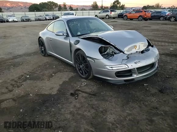 ✅ 2005 Porsche 911 Carrera 997 • VIN: WP0AA29975S716954 • Lot: 79488564. Wystawiony na Copart z przebiegiem 94 989 mil. Bezpłatny archiwum sprzedaży aukcyjnych z USA i szczegółowy raport historii pojazdu na DreamBid. Zdjęcie 11.